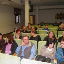 image-187958 kozan.gr: Με τη προβολή του ντοκιμαντέρ «Η Μπάντα», του Ν.Ασλανίδη ξεκίνησαν, σήμερα 14/5, οι εκδηλώσεις που διοργανώνουν τα Ποντιακά Σωματεία Δ.Κοζάνης, για τα 100 χρόνια από τη Γενοκτονία των Ελλήνων του Πόντου (Bίντεο & Φωτογραφίες)