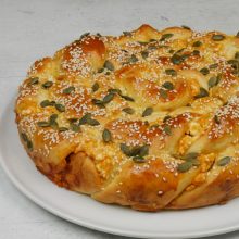 image-192662 To Foodaholics.gr προτείνει τυρόπιτα φόρμας με ζύμη γιαουρτιού #2