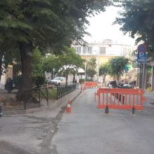 image-200492 kozan.gr: Κλειστή η οδός Δημοκρατίας, λόγω εργασιών, στο ύψος της πλατείας Τιάλιου στην Κοζάνη (Φωτογραφίες