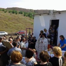 image-202228 Εορδαία: Οι Κομανιώτες αποχαιρετούν τον Ι.Ν. της Αγίας Παρασκευής