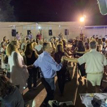 image-203022 kozan.gr: Γιόρτασε, με παραδοσιακό γλέντι, το βράδυ του Σαββάτου 3/8, τα 40 χρόνια από την ίδρυσή του, ο Σύλλογος Γρεβενιωτών Κοζάνης «Ο Αιμιλιανός» (Βίντεο & Φωτογραφίες)
