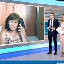 image-203662 kozan.gr: Η διευθύντρια της Εφορείας Αρχαιοτήτων Κοζάνης Αρετή Χονδρογιάννη μίλησε, πριν από λίγο στον ΣΚΑΙ, για το λακκοειδή τάφο, των υστεροελληνιστικών χρόνων (προς τα τέλη του 1ου αιώνα π.Χ.), με τα πλούσια κτερίσματα, που ανακαλύφθηκε στο Λιγνιτωρυχείο Μαυροπηγής