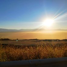 image-204057 kozan.gr: Η φωτογραφία της ημέρας, μεταξύ Ποντοκώμης – Μαυροπηγής, με θέα τα ορυχεία της ΔΕΗ και το “πέπλο” σκόνης που τα καλύπτει