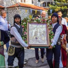 image-204505 Πραγματοποιήθηκε, το απόγευμα της Τετάρτης 14 Αυγούστου, ο Πολυαρχιερατικός Εσπερινός στην Παναγία Σουμελά στο Βέρμιο