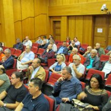 image-245211 kozan.gr: Σωκράτης Φάμελλος, από την Κοζάνη, σε εκδήλωση του ΣΥΡΙΖΑ για την ενέργεια: “Η ΝΔ προδίδει, πολύ γρήγορα, τη μεσαία τάξη κι αποδεικνύει ότι το μόνο που έχει στo νου της είναι η ιδιωτικοποίηση. Μας το λένε για την ΔΕΗ, μας το είπαν για το νερό, το ίδιο μαθαίνουμε ότι σχεδιάζουν για τα δίκτυα του φυσικού αερίου” (Βίντεο 17′ & 25 Φωτογραφίες)