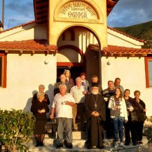 image-248261 Πανηγύρισε το Εξωκλήσι του Αγίου Αποστόλου Θωμά Βελβεντού, που μαζί με 100 περίπου εξωκλήσια κοσμούν τον κάμπο Βελβεντού και τις παρυφές των Πιερίων (του παπαδάσκαλου Κωνσταντίνου Ι. Κώστα)