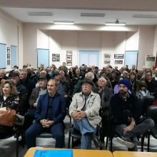 image-253930 kozan.gr: 130 φωτογραφίες, παλιές, της Λευκοπηγής, από τη δεκαετία του ‘50 και μετά, προβλήθηκαν σε εκδήλωση με θέμα «Λευκοπηγή του άλλοτε», που πραγματοποιήθηκε το Σάββατο 2 Νοεμβρίου στο Πνευματικό κέντρο του χωριού