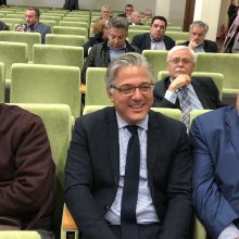 image-255401 kozan.gr: Aυτοί είναι οι 8 δημοτικοί σύμβουλοι ( 4 – 4 από τους δύο συνδυασμούς, μετά από κλήρωση της 1 έδρας), που εκλέγονται στο Δ.Σ. της ΠΕΔ Δ. Μακεδονίας κι αυτοί είναι οι 5 δημοτικοί σύμβουλοι που εκλέγονται, ως εκπρόσωποι, για τη Γ.Σ. στην ΚΕΔΕ (Αναλυτικά αποτελέσματα και με βίντεο)