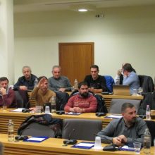 image-256811 kozan.gr: Σύντομη συζήτηση, στη συνεδρίαση του Δ.Σ. Κοζάνης, για την αναστολή λειτουργίας νέων τμημάτων του Πανεπιστημίου Δ. Μακεδονίας – Τι είπαν κάποιοι από τους επικεφαλής των παρατάξεων (Βίντεο)