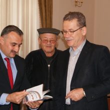 image-257612 Επίσκεψη του Τούρκου Δημάρχου Ντεβελί στο Δήμαρχο Κοζάνης (Φωτογραφίες)