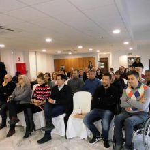 image-258122 kozan.gr: Ο Περιφερειάρχης, στη σημερινή εκδήλωση για την παρουσίαση του Περιφερειακού Σχεδίου Δράσης του Διαπεριφερειακού Έργου EPICAH: “Στόχος της νέας Περιφερειακής Αρχής είναι για όλα αυτά τα ευρωπαϊκά προγράμματα, που μέχρι σήμερα θεωρώ ότι λειτουργούσαν λίγο ασύνδετα, να ενοποιηθούν και θ’ αποτελέσουν το αντικείμενο ενός ειδικού Γραφείου στο Γραφείο του Περιφερειάρχη”(Φωτογραφίες & Βίντεο)