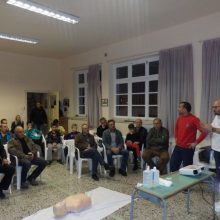 image-259274 Πραγματοποιήθηκε, από την εκπαιδευτική ομάδα του ΕΚΑΒ Κοζάνης, η παρουσίαση πρώτων βοηθειών στην τ.κ. Κερασιάς Κοζάνης