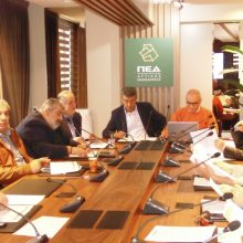 image-261593 kozan.gr: Την προμήθεια σπαστών – πτυσσόμενων κρεβατιών (ράντζων) και την αποστολή τους στην Αλβανία αναλαμβάνει η ΠΕΔ Δ. Μακεδονίας