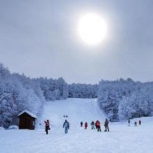 image-260785 kozan.gr: Πρόσκληση εκδήλωσης ενδιαφέροντος για την εκμίσθωση της χρήσης και εκμετάλλευσης των εγκαταστάσεων του Χιονοδρομικού Κέντρου Βίγλας – Πισοδερίου την περίοδο 2019-2020 – Στις 13/12 η πλειοδοτική δημοπρασία