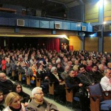 image-263216 kozan.gr: Κατάμεστη, η αίθουσα Φίλιππος στην Κοζάνη, το απόγευμα της Τετάρτης 18/12, για τη συναυλία Βυζαντινής μουσικής με ύμνους και κάλαντα Χριστουγέννων (Φωτογραφίες & Βίντεο)
