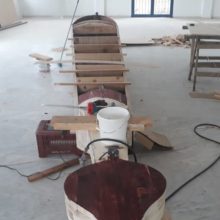image-263500 Εορδαία: Πάνω από 5000 Ευρώ η δαπάνη της μεγαλύτερης στον κόσμο Ποντιακής Λύρας της Πενταβρύσου – Το βάρος της στα 400 κιλά – 6 μέτρα το δοξάρι