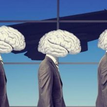 image-263600 Για ένα άλλο «brain drain»: ή γιατί χωρίς τις γειτονιές μας ο Ηγεμόνας είναι ανεξέλεγκτος (Γράφει ο Θανάσης Στρατάκης)