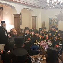 image-264151 kozan.gr: Τα χριστουγεννιάτικα κάλαντα από την Πανδώρα στο Επισκοπείο & στο Μητροπολίτη Σερβίων & Κοζάνης κ.κ. Παύλο (Βίντεο σε HD ανάλυση)