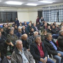 image-264282 Μεγάλη συμμετοχή στη συνεδρίαση του Δημοτικού Συμβουλίου Σερβίων στο Τρανόβαλτο, με θέμα την ενημέρωση-συζήτηση για την αξιοποίηση της μαρμαροφόρου περιοχής (25 φωτογραφίες & 3 βίντεο – Aναλυτικό ρεπορτάζ)