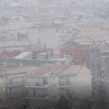 image-266266 kozan.gr: Κοζάνη: Ώρα 10.00 π.μ.: Όμορφες εικόνες από τη χιονόπτωση όπως φαίνεται από την περιοχή του Ξενία (Βίντεο)