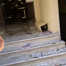 image-266980 kozan.gr: Αναστάτωση στο κέντρο της Κοζάνης από καπνό σε είσοδο πολυκατοικίας επί της οδού Κ. Δρίζη (Βίντεο & Φωτογραφίες)