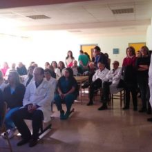 image-268291 kozan.gr: Συνάντηση γνωριμίας με το προσωπικό του Μαμάτσειου νοσοκομείου Κοζάνης πραγματοποίησε το μεσημέρι της Πέμπτης 16/1 ο νέο Διοικητής Σ. Γκανάτσιος – “Είμαστε όλοι μαζί μια ομάδα που θα δώσουμε τον καλύτερό μας εαυτό για να αναβαθμίσουμε τις υπηρεσίες υγείας για τον πολίτη” (Φωτογραφίες)