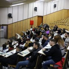 image-268629 kozan.gr: Oι δράσεις του προγράμματος “Νέα γεωργία για τη νέα γενιά” παρουσιάστηκαν, το μεσημέρι του Σαββάτου 18/1, στο Αμφιθέατρο “Σπύρος Αρσένης” του Πανεπιστημίου Δ. Μακεδονίας στα Κοίλα Κοζάνης (Βίντεο & Φωτογραφίες)