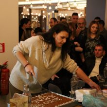 image-269146 kozan.gr: Την πίτα του έκοψε, το απόγευμα της Κυριακής 19/1, ο Σύλλογος Μηχανοκίνητου Αθλητισμού Κοζάνης – Πολλές δράσεις και για το 2020, ανάμεσα σ’ αυτές προσπάθειες και για τη διοργάνωση έκθεσης αυτοκινήτων μέσα στην πόλη της Κοζάνης (Βίντεο & 20 Φωτογραφίες)
