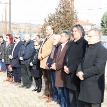 image-271088 kozan.gr: Κοζάνη: Πραγματοποιήθηκε, το πρωί της Κυριακής 26/1, στη θέση «Νταμάρια» Παναγίας, το ετήσιο μνημόσυνο για τους εκτελεσθέντες της Εθνικής Αντίστασης από τα Στρατεύματα Κατοχής τον Ιανουάριο 1944 (Φωτογραφίες & Βίντεο σε HD ποιότητα)