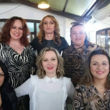 image-271354 kozan.gr: Εκδήλωση για την κοπή πίτας διοργάνωσαν, το μεσημέρι της Κυριακής, στα Κοίλα Κοζάνης οι γυναίκες της Αστυνομικής Διεύθυνσης Κοζάνης (Φωτογραφίες)