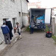 image-272495 Ο Δήμος Σερβίων κι ο Δήμος Βελβεντού, ανακοινώνουν ότι πραγματοποιήθηκε διανομή τροφίμων σε ευπαθείς κοινωνικές ομάδες της περιοχής μας