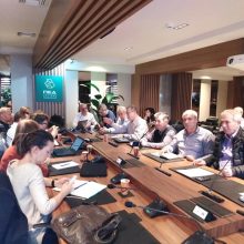 image-273904 Γ. Καραβασίλης με αφορμή τη σημερινή συνεδρίαση, στα γραφεία της ΠΕΔ Δυτικής Μακεδονίας, με αντιπροσωπεία από την Παγκόσμια Τράπεζα επενδύσεων : “Θέλουν να μας τελειώσουν, θα ερημώσουν την περιοχή και την Εορδαία! Στα χέρια μας είναι να τους σταματήσουμε”