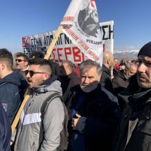 image-274522 kozan.gr: Ώρα 14:30: Όλο και περισσότερος κόσμος έξω από το ξενοδοχείο “Παντελίδης” στην Πτολεμαΐδα, 1 ώρα πριν την έναρξη της ημερίδας με θέμα τη δίκαιη αναπτυξιακή μετάβαση της Δυτικής Μακεδονίας, παρουσία του Υπουργού Κ. Χατζηδάκη και κλιμακίου της κυβέρνησης – Συνεχίζει να έρχεται κι άλλος κόσμος (Βίντεο 4′ & Φωτογραφίες)