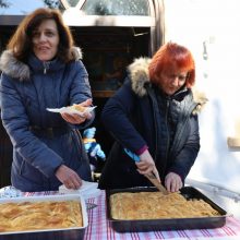 image-274959 kozan.gr: Την πρωτοχρονιάτικη πίτα έκοψε η Οικολογική Κίνηση Κοζάνης, το πρωί της Κυριακής 9 Φεβρουαρίου, στο εξωκλήσι του ψηλού Αι Λια. (Βίντεο & Φωτογραφίες)
