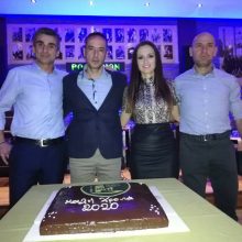 image-275032 Άφησαν για λίγο δρόμους και βουνά κι έκοψαν την πίτα τους, το βράδυ του Σαββάτου 8/2, τα μέλη κι οι φίλοι του Συλλόγου Δρομέων Υγείας Κοζάνης (Φωτογραφίες)