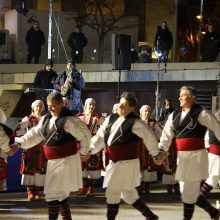 image-277872 kozan.gr: Koζάνη: Με τη γνωστή Τσιτσούλα και χορευτικά από τους Πολιτιστικό Σύλλογο Μετεώρων, Πολιτιστικό Σύλλογο Νεοχωρούδας “Ο Μέγας Αλέξανδρος” κι Εύξεινο Λέσχη Φλώρινας ξεκίνησε, το απόγευμα του Σαββάτου 22/2, το Κοζάνη Festival που διοργανώνει ο Λαογραφικός Όμιλος Κοζάνης «Φίλοι της Παράδοσης» – Συμμετέχουν, επίσης, χορευτικά τμήματα από Κύπρο και Πάτρα (75+ φωτογραφίες & 28′ Βίντεο σε HD ποιότητα )