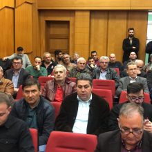 image-278956 kozan.gr: Ποιοι έδωσαν το “παρών” στη σημερινή (25/2) σύσκεψη, στην αίθουσα συνεδριάσεων του Π.Σ., για τις εξελίξεις για την απολιγνιτοποίηση και την πρωτοβουλία των τριών παρατάξεων του Περιφερειακού Συμβουλίου Δ. Μακεδονίας (Καρυπίδη, Ζεμπιλιάδου, Πράσσου) (Φωτογραφίες)