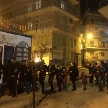 image-280398 Kozan.gr: Ώρα 20:40: Aναψε ο Φανός Μπουγδαναθκα (Βίντεο)