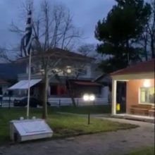 image-283944 Ήχησαν τα μεγάφωνα της τοπικής Κοινότητας Αλωνακίων τον Εθνικό ύμνο (Βίντεο)