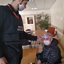 image-286467 Με θερμομέτρηση εισέρχονται στα κτίρια της Π.Ε. Κοζάνης οι πολίτες