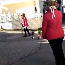 image-289101 kozan.gr: Κάτοικοι της Εράτυρας του Δήμου Βοΐου, τηρώντας τα μέτρα προστασίας, τίμησαν σήμερα Παρασκευή 1/5, το Έθιμο Πρωτομαγιάς (Bίντεο)