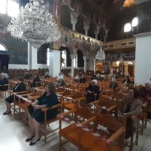 image-291276 kozan.gr: Πτολεμαίδα: Πρώτη Κυριακή, με τον προβλεπόμενο αριθμό πιστών και τα κατάλληλα μέτρα προστασίας, στην Αγία Τριάδα, μετά από πολύ καιρό (Bίντεο & Φωτογραφίες)