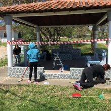 image-292533 Λευκόβρυση Κοζάνης: Μικροί και μεγάλοι, με προσωπική δουλειά κι αγάπη για τη γειτονιά τους, ένωσαν τις δυνάμεις του σε μια προσπάθεια να την κάνουν πιο όμορφη (Φωτογραφίες)