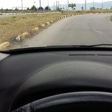image-293355 Μετά την ανάδειξη του θέματος από το kozan.gr, κόπηκαν τα χόρτα στον κυκλικό κόμβο στο δρόμο για ΖΕΠ & Άργιλο