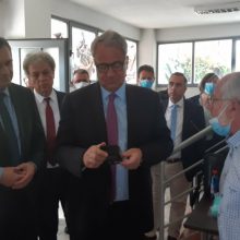 image-294469 kozan.gr: Στην επιχείρηση αρωματικών φυτών ΔΙΟΣΚΟΥΡΙΔΗΣ Ο.Ε., του Στέργιου Τζιμίκα, στην Αναρράχη Εορδαίας, ξεναγήθηκε, το μεσημέρι της Τρίτης 9/6, ο Υπουργός Αγροτικής Ανάπτυξης και Τροφίμων Μάκης Βορίδης – Εντυπωσιασμένος ο Υπουργός με τα προϊόντα της επιχείρησης (Βίντεο & Φωτογραφίες)