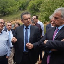 image-294504 kozan.gr: Ο Υπουργός Αγροτικής Ανάπτυξης & Τροφίμων κ. Μάκης Βορίδης μετά τη μεσημεριανή του επίσκεψη στο Πρότυπο Κέντρο Κτηνοτροφίας και εκπαίδευσης Βλάστης: “Θα δούμε τις προοπτικές για την ανάπτυξη μιας σχολής κτηνοτροφικού χαρακτήρα στην περιοχή αλλά και την περαιτέρω ανάπτυξη των εργαστηριών – του Κέντρου – για τη γεννητική βελτίωση – Είμαστε σε καλό δρόμο” (Βίντεο)