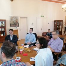 image-295522 Σε εξέλιξη η συνάντηση Μουσουρούλη -Μαλούτα για τη Δίκαιη Μετάβαση (Φωτογραφίες)