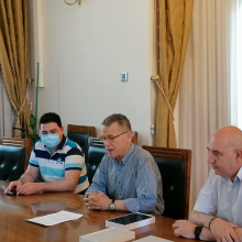 image-295699 Δήμος Κοζάνης: Πρωτοπόρα εφαρμογή για την εξυπηρέτηση κωφών και βαρήκοων ατόμων (Βίντεο & Φωτογραφίες)