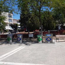 image-295926 kozan.gr: Πτολεμαίδα: Τέθηκαν σε λειτουργία οι βυθιζόμενοι κάδοι ανακύκλωσης απορριμμάτων (Φωτογραφίες & Βίντεο)