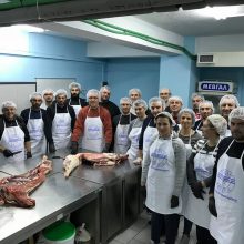 image-296601 IEK VOLTEROS: Έναρξη νέου κύκλου μαθημάτων στην πρώτη Ιδιωτική Σχολή Κρεοπωλών για τη Δυτική Μακεδονία – Αναγνωρισμένο Πιστοποιητικό Επαγγελματία Κρεοπώλη από το Υπουργείο Αγροτικής Ανάπτυξης και Τροφίμων